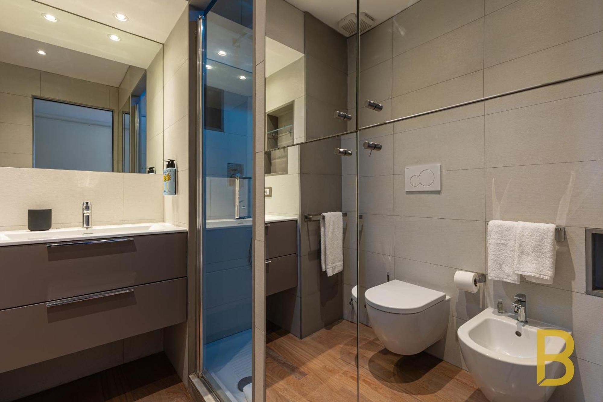 Beplace Garibaldi Suites มิลาน ภายนอก รูปภาพ